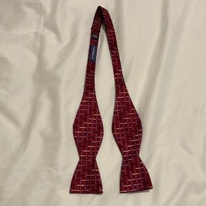 Croft & Barrow Silk Bow tie